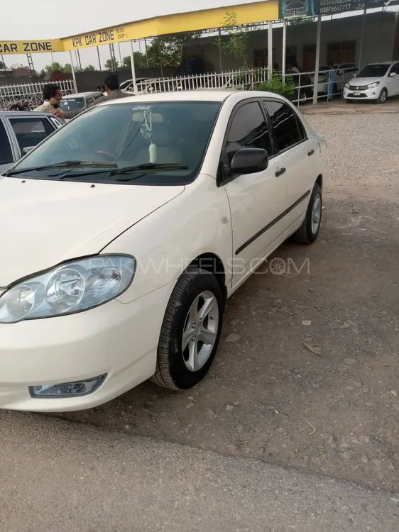 Toyota Corolla 2004 for Sale in Peshawar Image-1