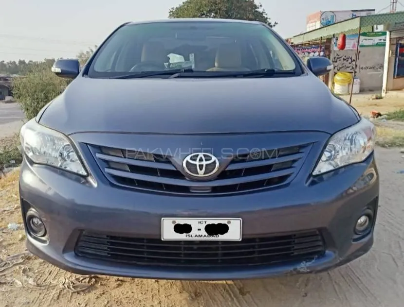 Toyota Corolla 2013 for Sale in Islamabad Image-1