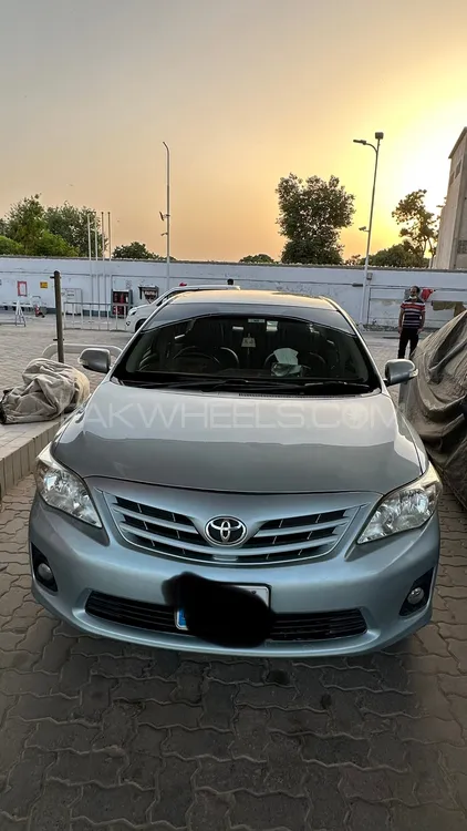 Toyota Corolla 2013 for Sale in Multan Image-1