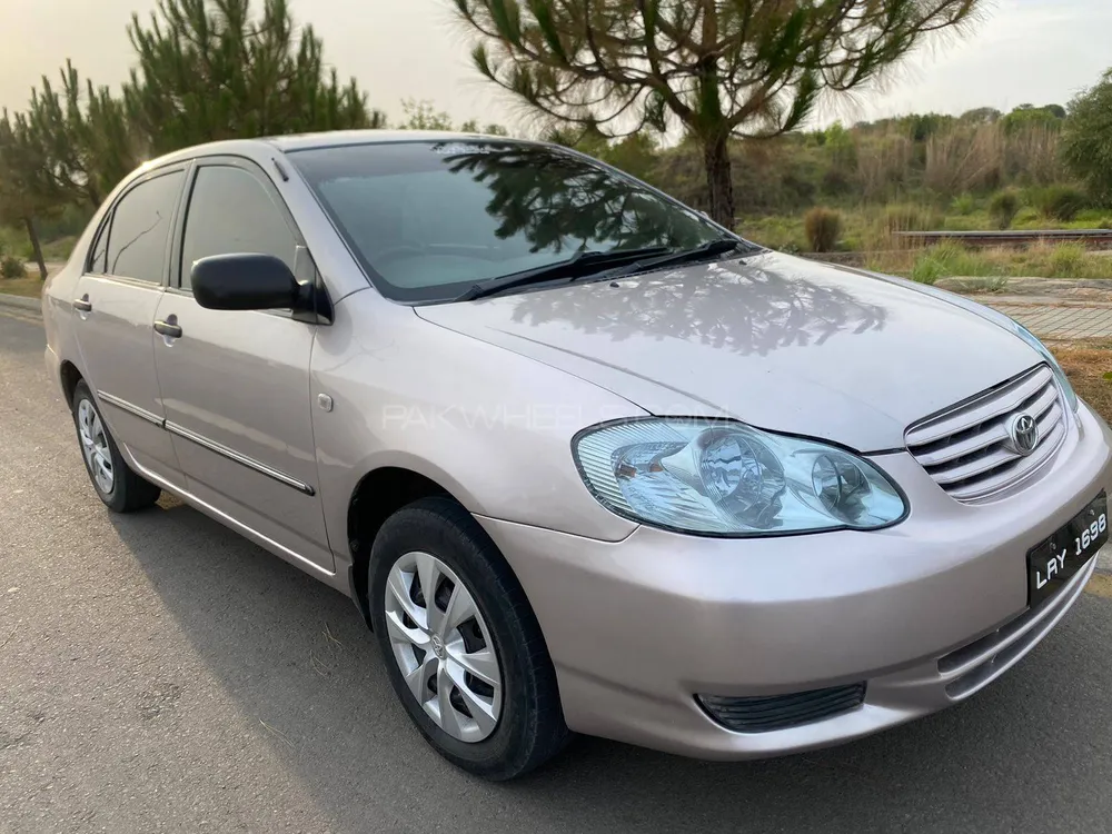 Toyota Corolla 2004 for Sale in Taxila Image-1
