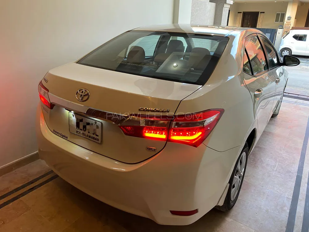 Toyota Corolla 2017 for Sale in Rawalpindi Image-1