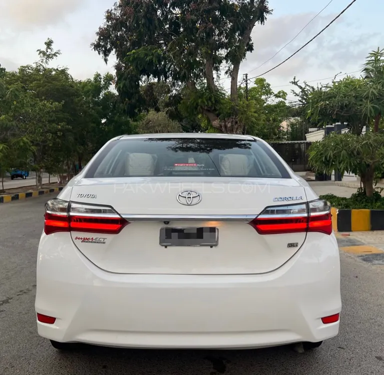 Toyota Corolla 2019 for Sale in Karachi Image-1