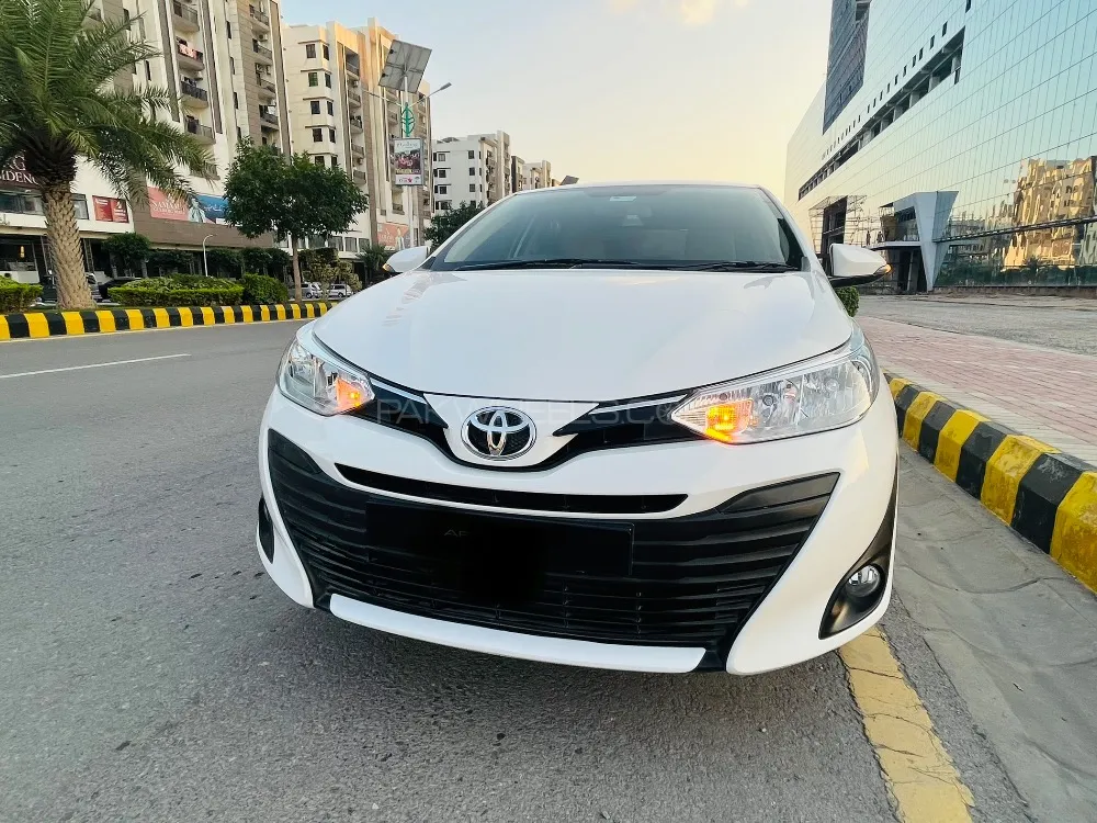 Toyota Yaris Sedan 2020 for Sale in Islamabad Image-1