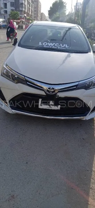 Toyota Corolla 2015 for Sale in Karachi Image-1