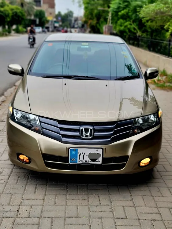 Honda City 2013 for Sale in Faisalabad Image-1