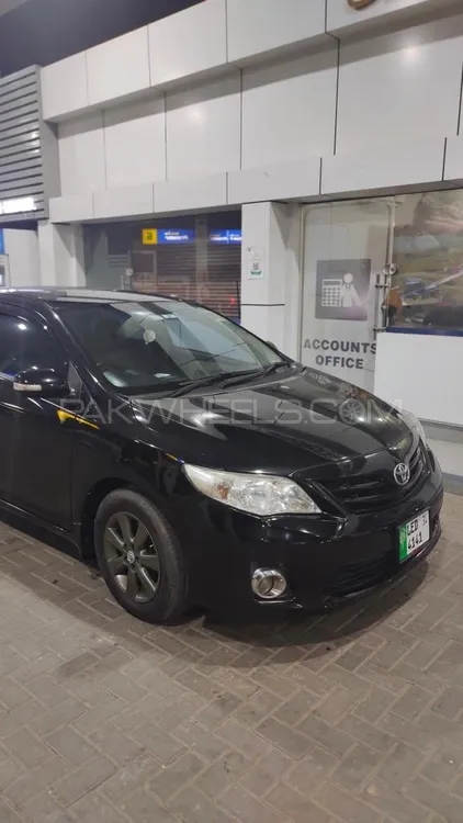 Toyota Corolla 2014 for Sale in Lahore Image-1