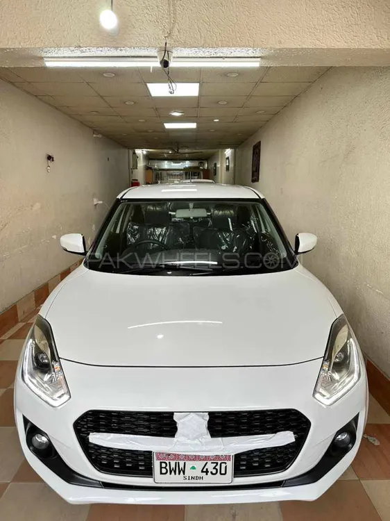 Suzuki Swift 2022 for Sale in Hyderabad Image-1