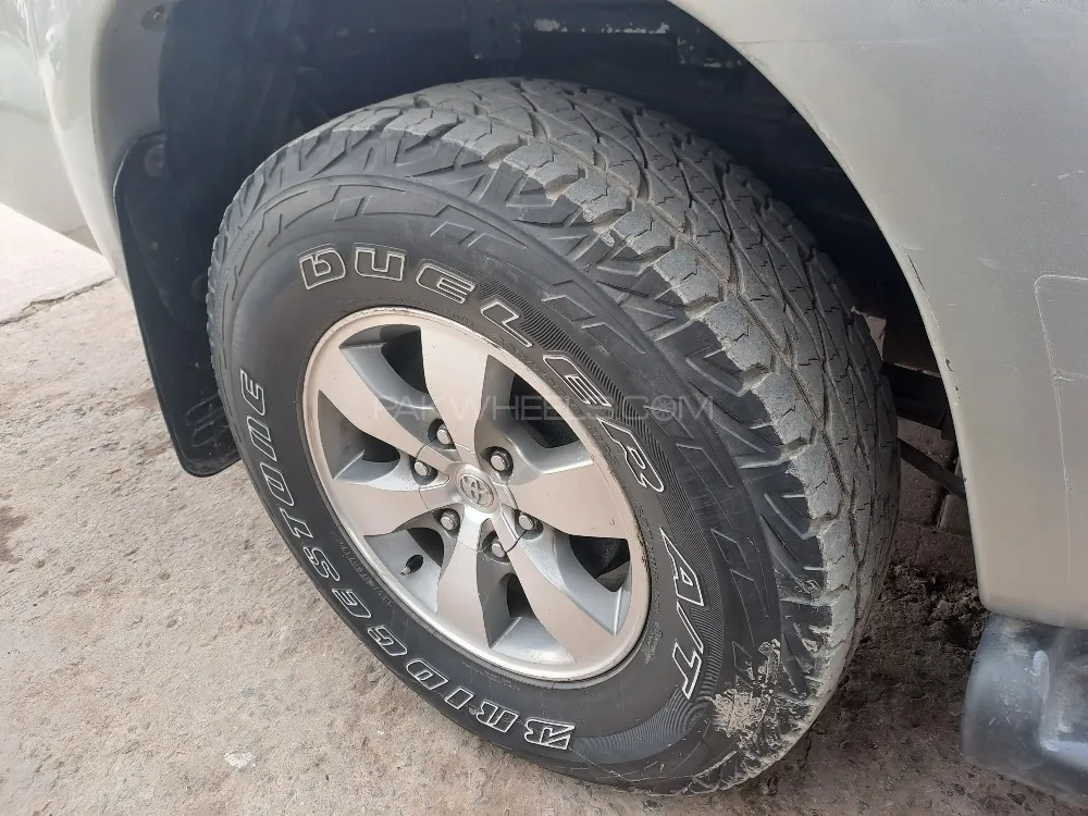 Toyota Hilux 2009 for Sale in Islamabad Image-1