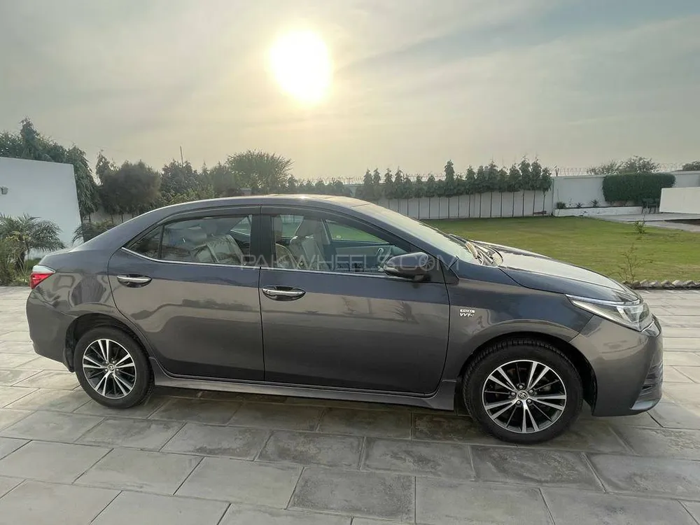 Toyota Corolla 2019 for Sale in Lahore Image-1