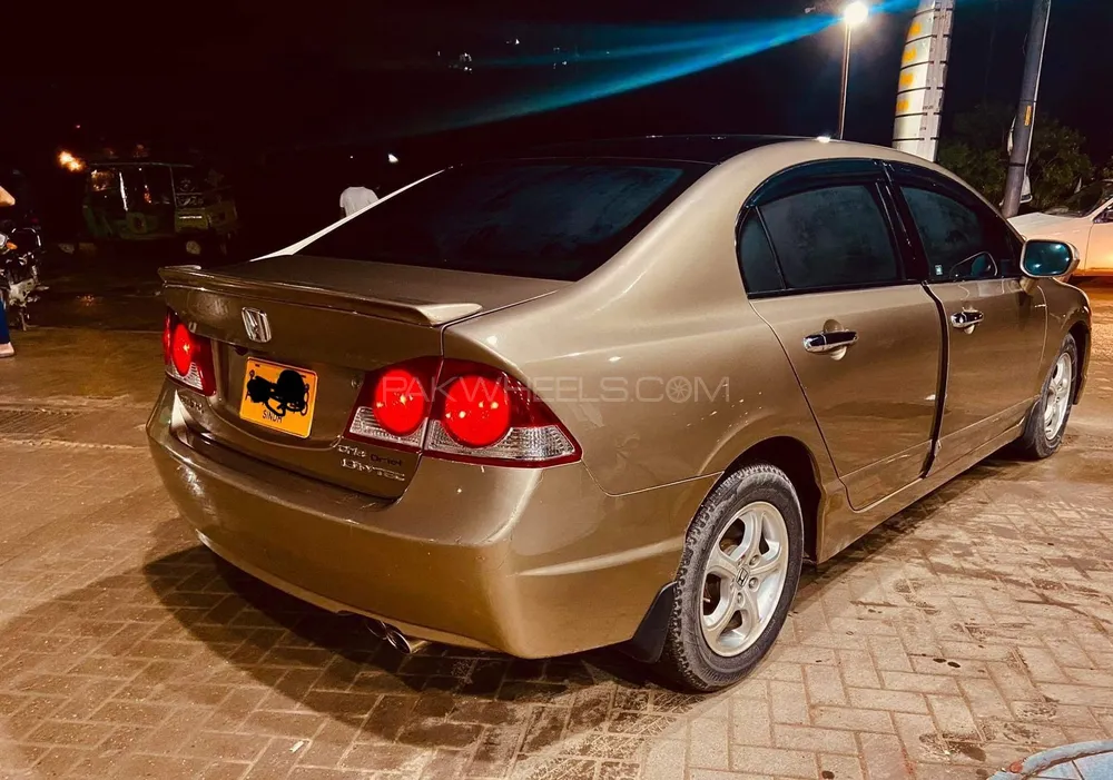 Honda Civic 2010 for Sale in Karachi Image-1