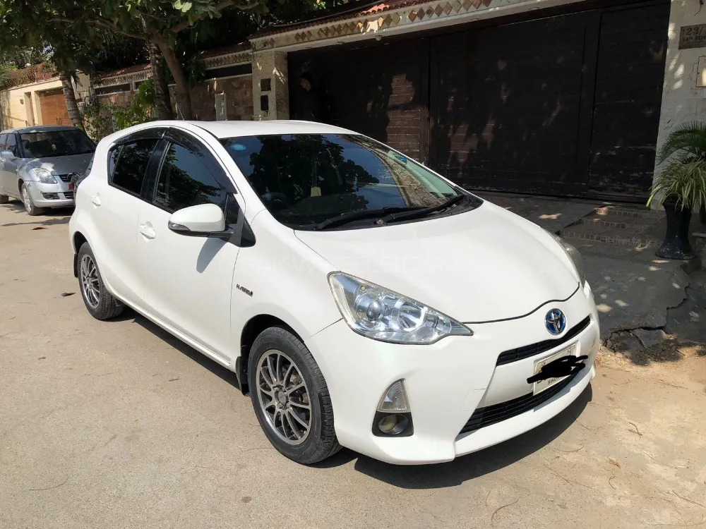 Toyota Aqua 2014 for Sale in Karachi Image-1