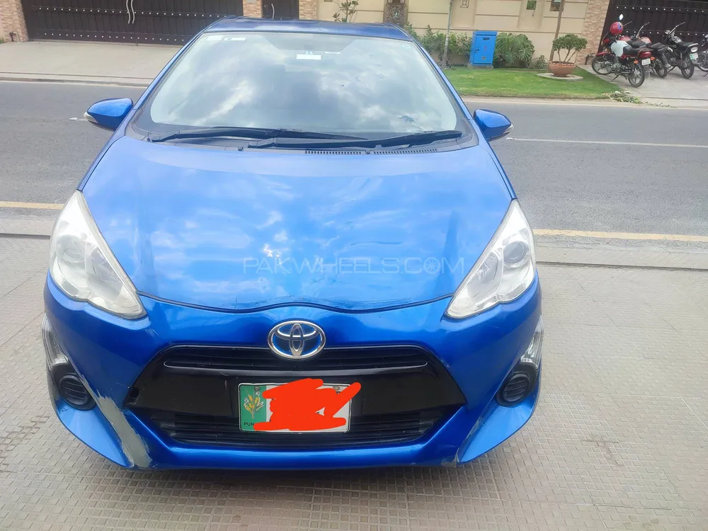 Toyota Aqua 2015 for Sale in Lahore Image-1