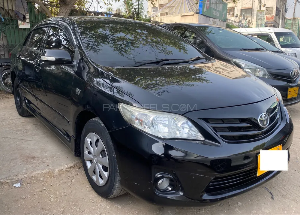 Toyota Corolla 2012 for Sale in Karachi Image-1