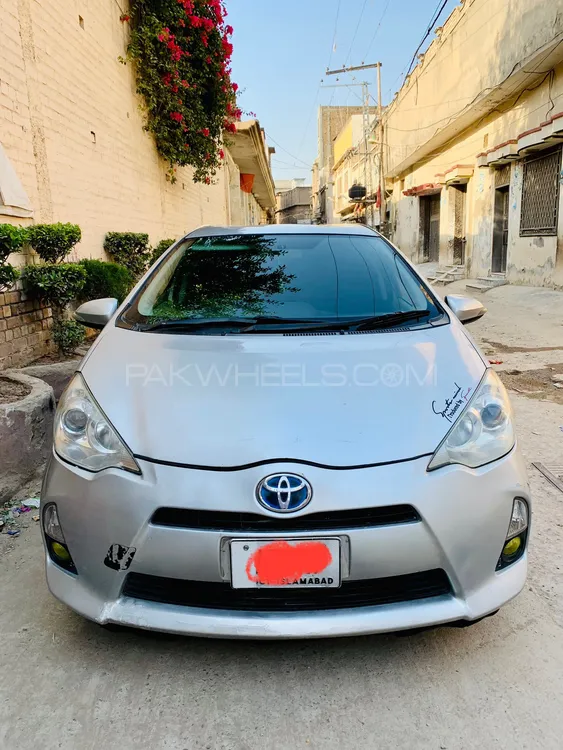 Toyota Aqua 2012 for Sale in Peshawar Image-1