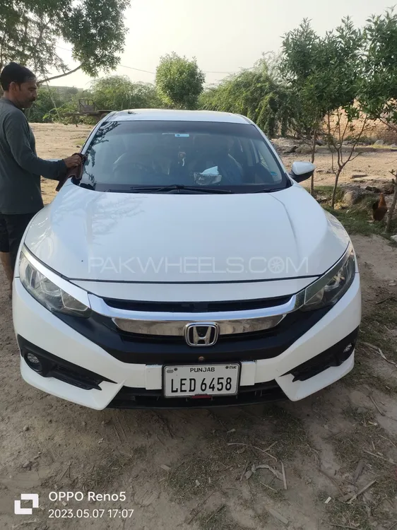 Honda Civic 2016 for Sale in Faisalabad Image-1