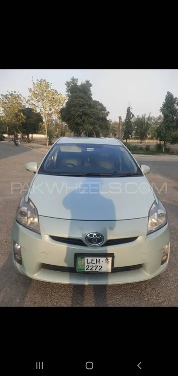 Toyota Prius 2011 for Sale in Okara Image-1