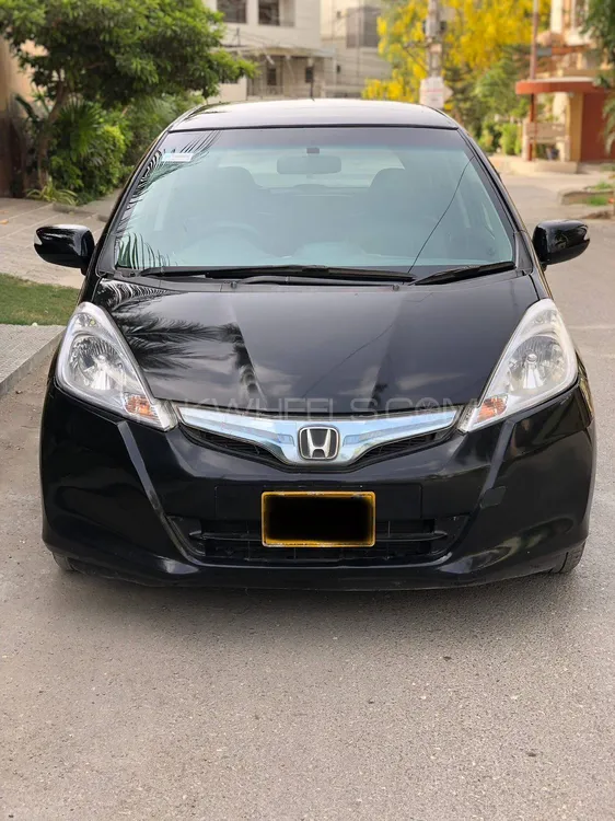 Honda Fit 2012 for Sale in Karachi Image-1
