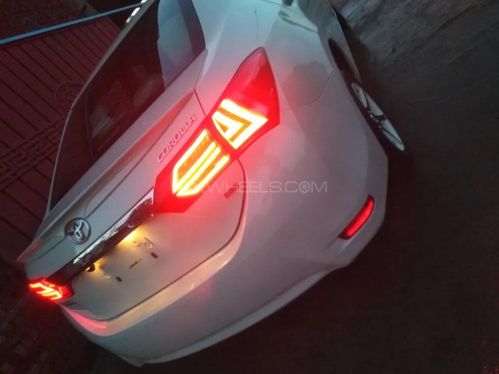 Toyota Corolla 2015 for Sale in Narowal Image-1