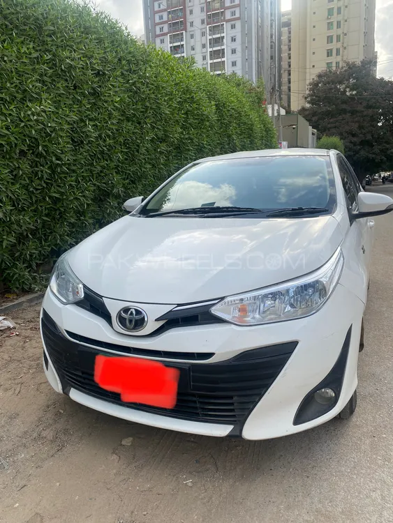 Toyota Yaris Sedan 2020 for Sale in Karachi Image-1