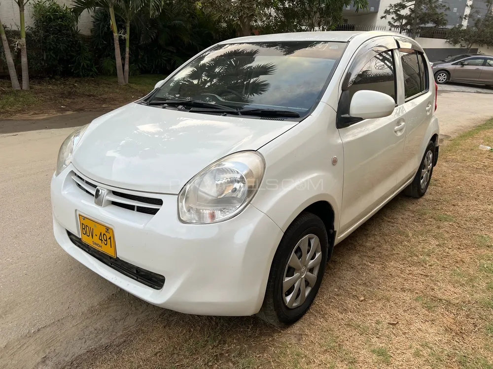 Toyota Passo 2013 for Sale in Karachi Image-1