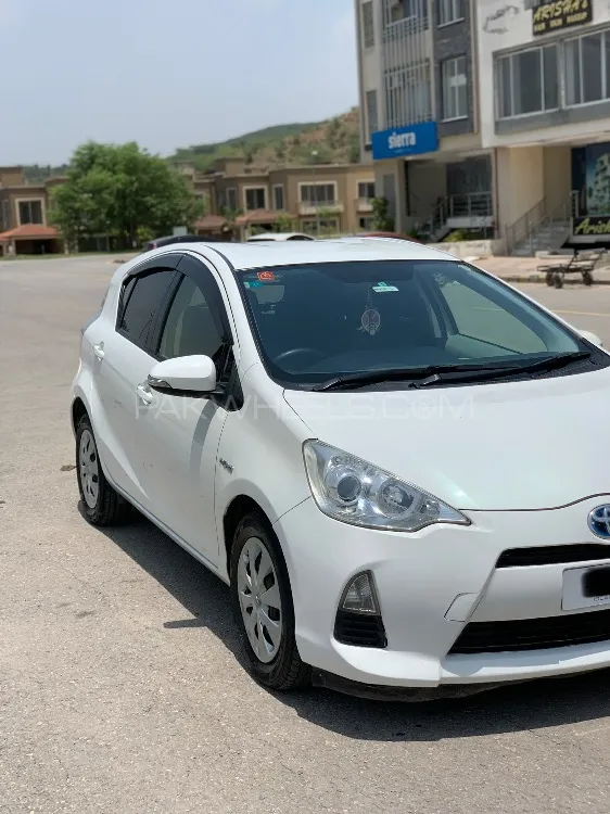Toyota Aqua 2013 for Sale in Rawalpindi Image-1