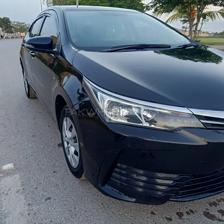 Toyota Corolla 2019 for Sale in Karachi Image-1
