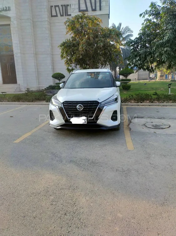 Nissan Kicks 2020 for Sale in Lahore Image-1