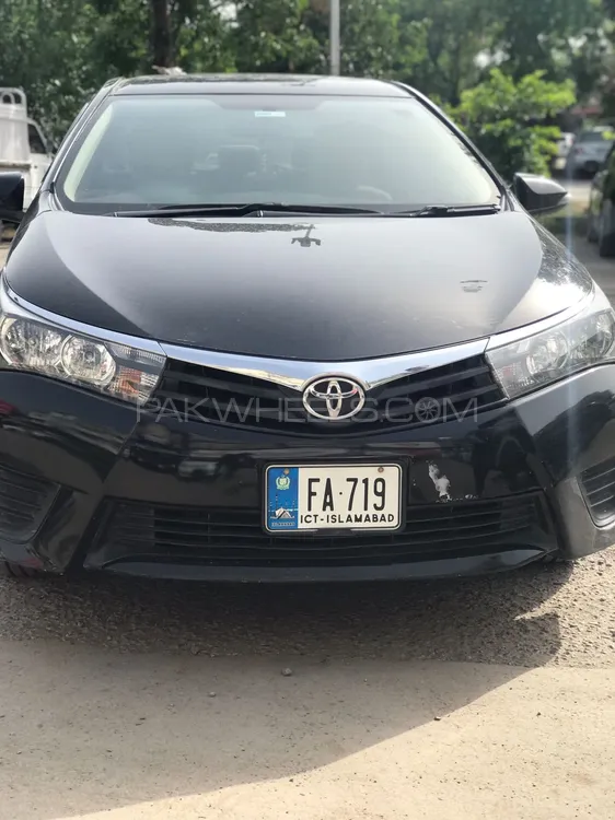 Toyota Corolla GLi 1.3 VVTi 2015 for sale in Islamabad | PakWheels