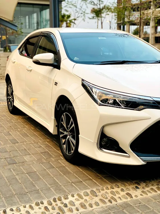 Toyota Corolla 2021 for Sale in Lahore Image-1