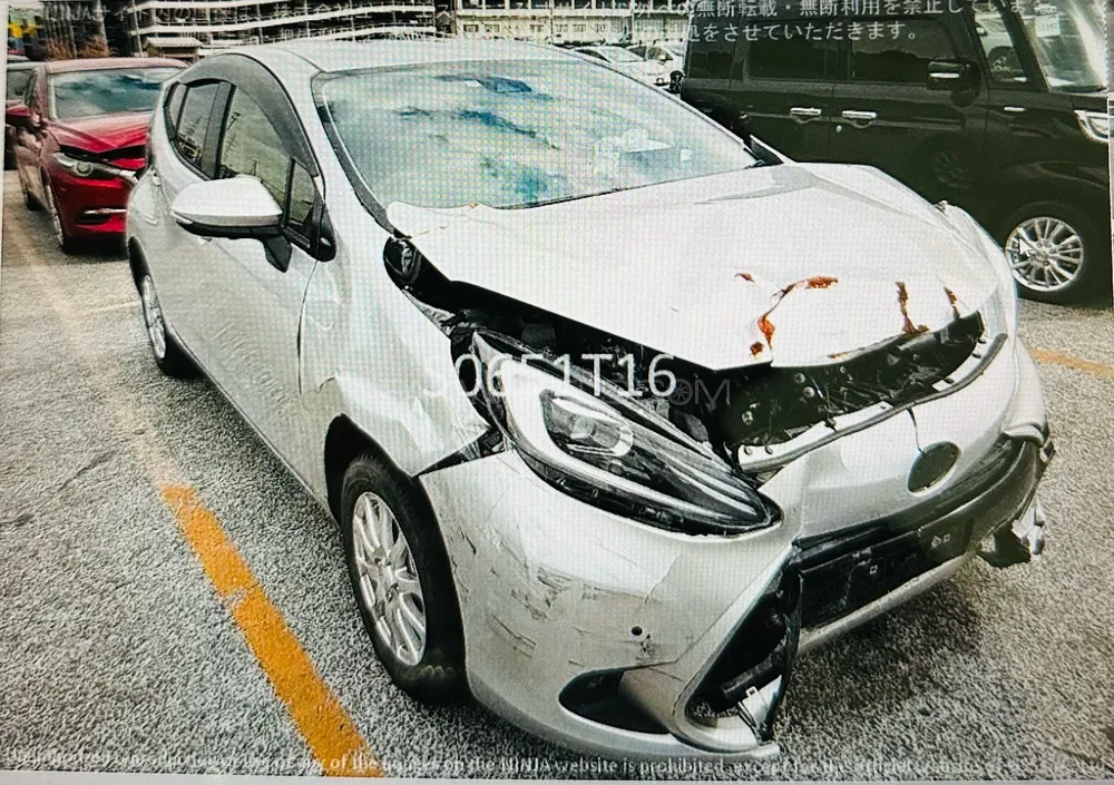 Toyota Aqua 2021 for Sale in Islamabad Image-1
