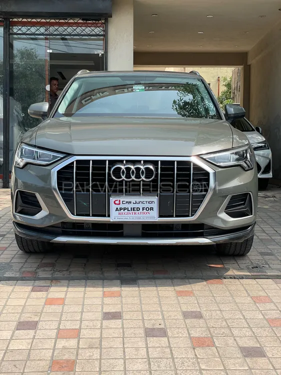 Audi Q3 2020 for Sale in Lahore Image-1