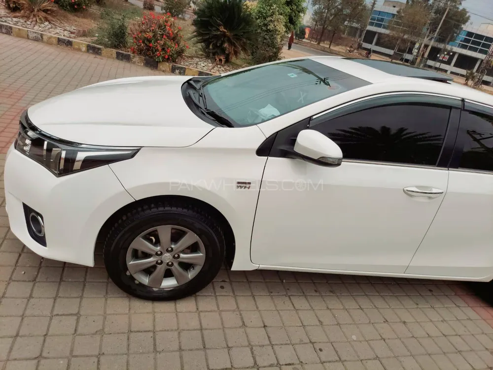 Toyota Corolla 2016 for Sale in Sargodha Image-1