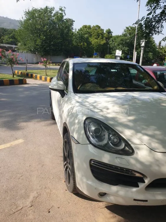 Porsche Cayenne 2011 for Sale in Islamabad Image-1