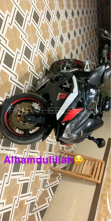 Used Suzuki Bandit 400VC 1985 Bike for sale in Lahore - 470955 | PakWheels