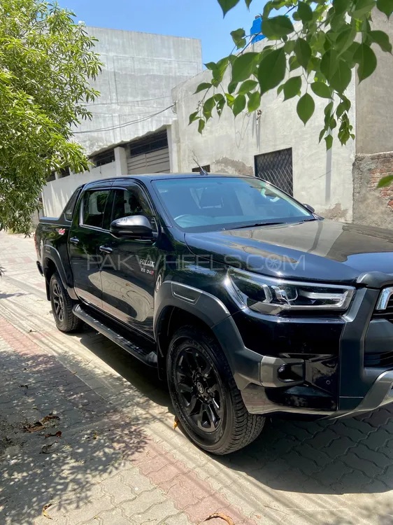 Toyota Hilux 2022 for Sale in Sialkot Image-1