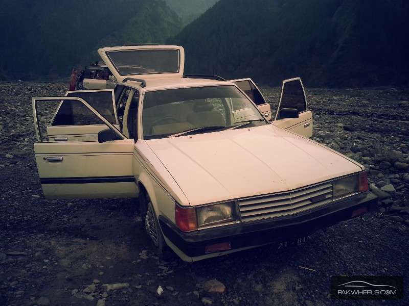 Toyota Corona 1982 for Sale in Abbottabad Image-1