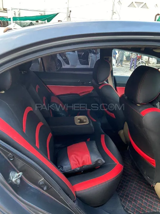 Honda Civic 2011 for Sale in Multan Image-1