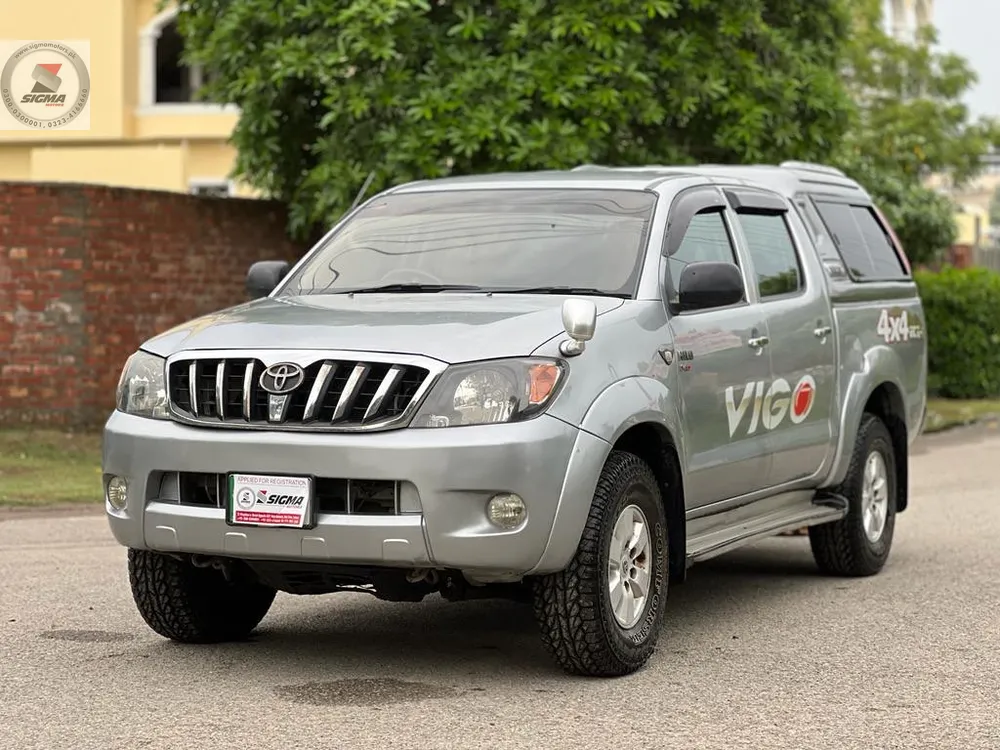 Toyota Hilux 2011 for Sale in Lahore Image-1