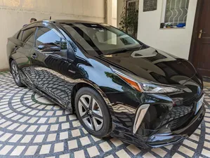 Toyota Prius A Premium Touring Selection 2019 for Sale