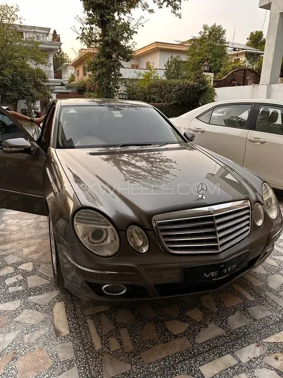 Mercedes Benz E Class 2007 for Sale in Islamabad Image-1
