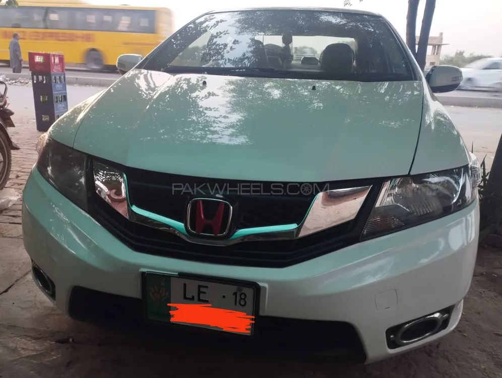 Honda City 2018 for Sale in Okara Image-1