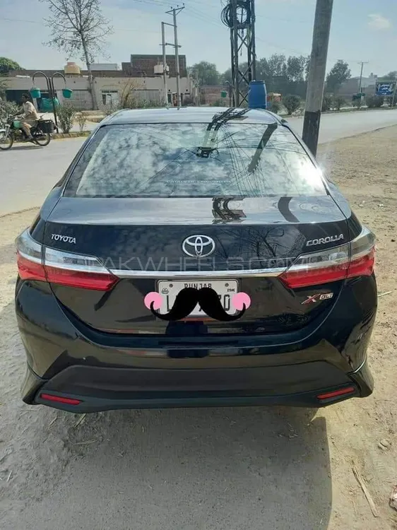 Toyota Corolla 2019 for Sale in Faisalabad Image-1