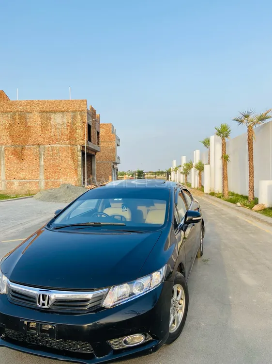 Honda Civic 2013 for Sale in Pak pattan sharif Image-1