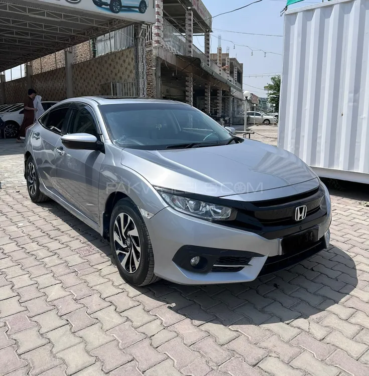 Honda Civic 2018 for Sale in Peshawar Image-1