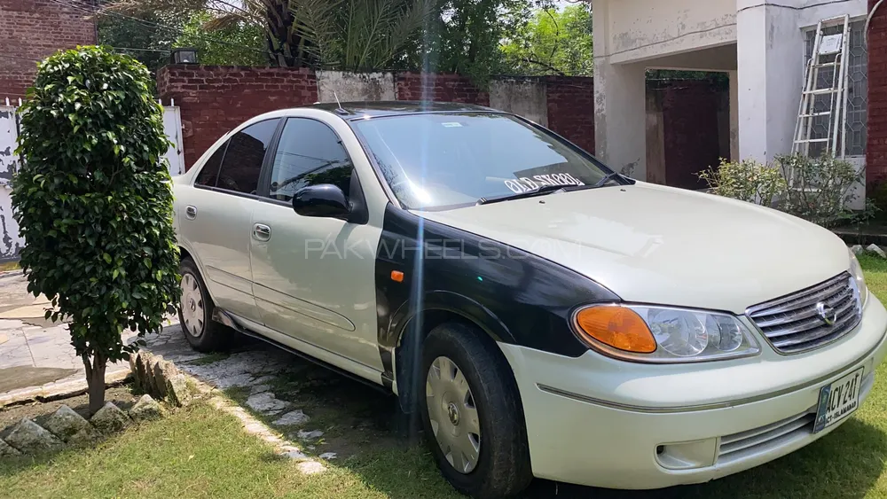 Nissan Sunny 2005 for sale in Gujrat