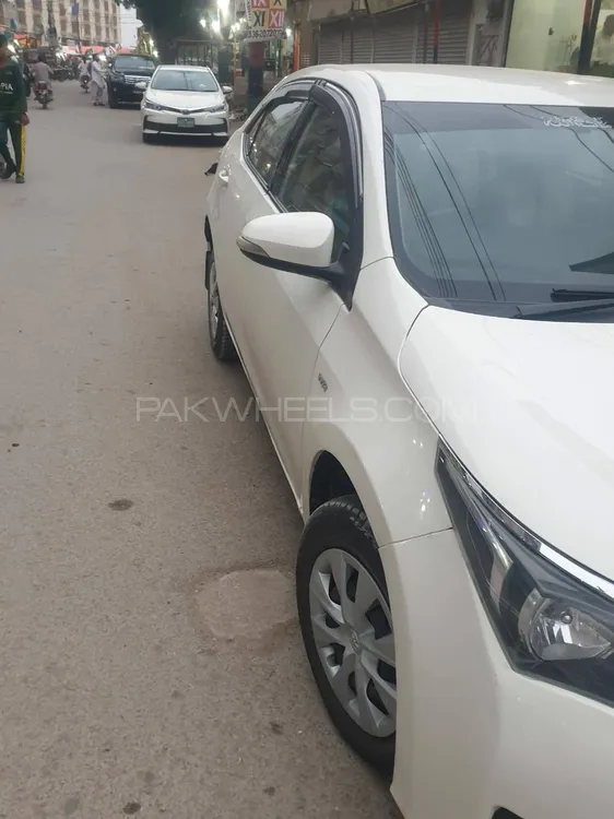 Toyota Corolla 2015 for Sale in Sukkur Image-1