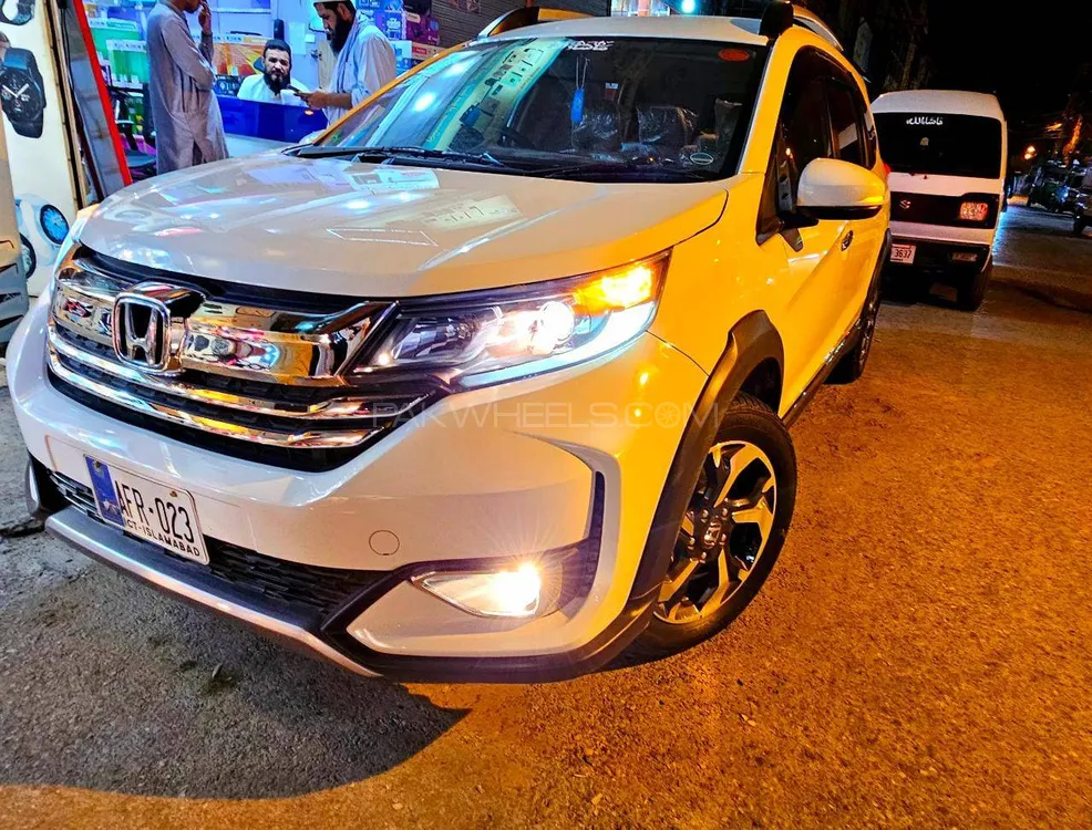 Honda BR-V 2023 for Sale in Peshawar Image-1