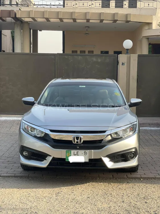 Honda Civic 2019 for Sale in Lahore Image-1