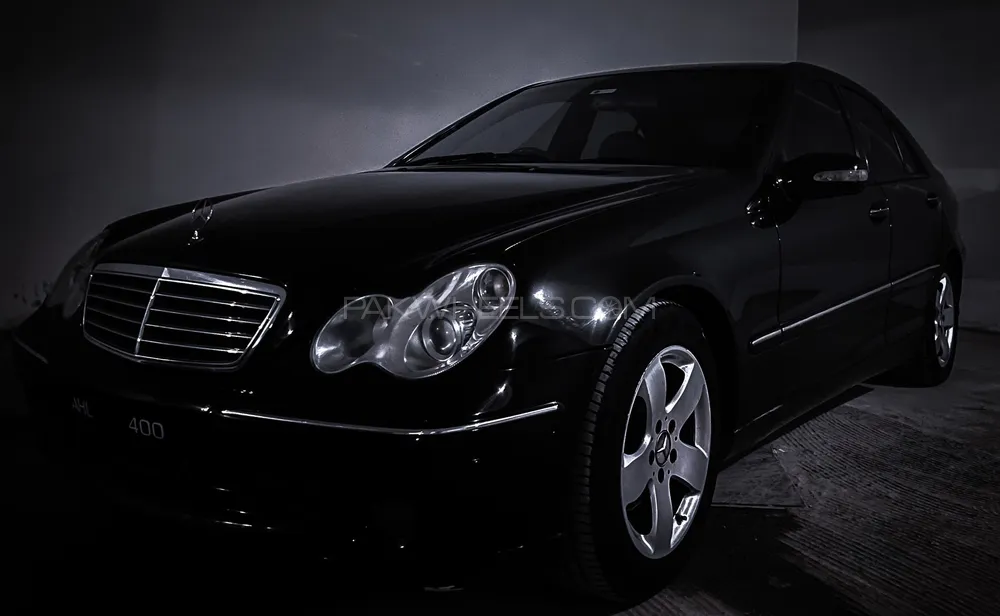 Mercedes Benz C Class 2004 for Sale in Peshawar Image-1