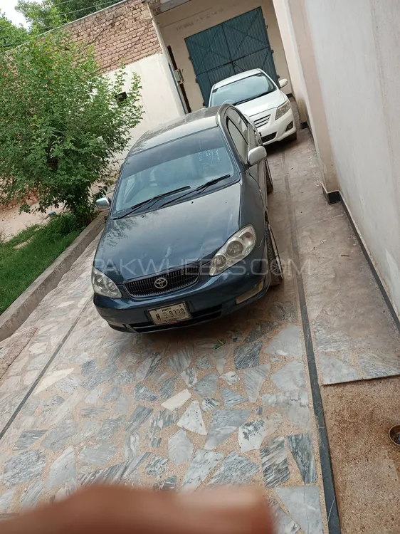 Toyota Corolla 2004 for Sale in Peshawar Image-1